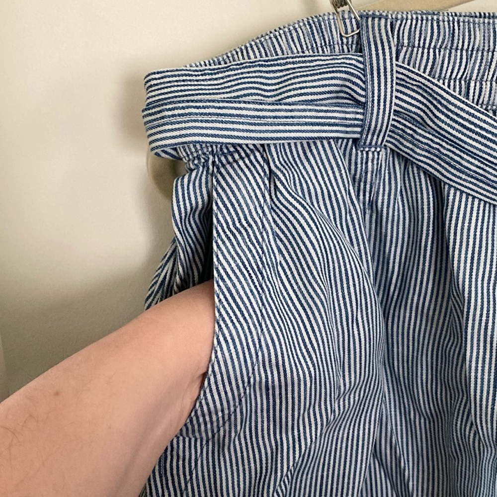 Lands’ End Blue Striped Midi Skirt 1x (16w-18w) with removable belt and pockets - Picture 3 of 6